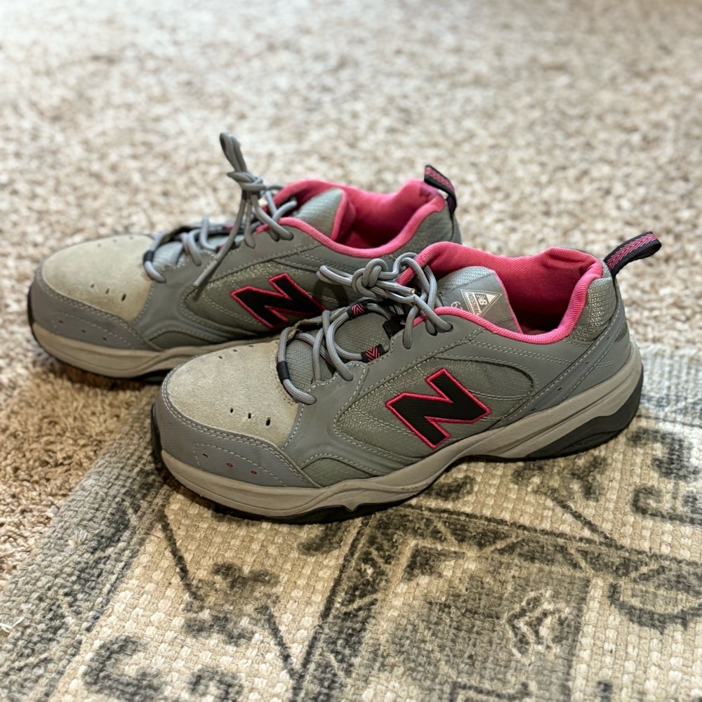 New Balance Women’s Suede 627